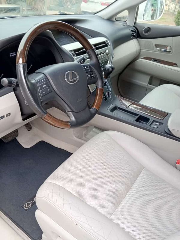 Thumbnail 8 of 2012 Lexus RX